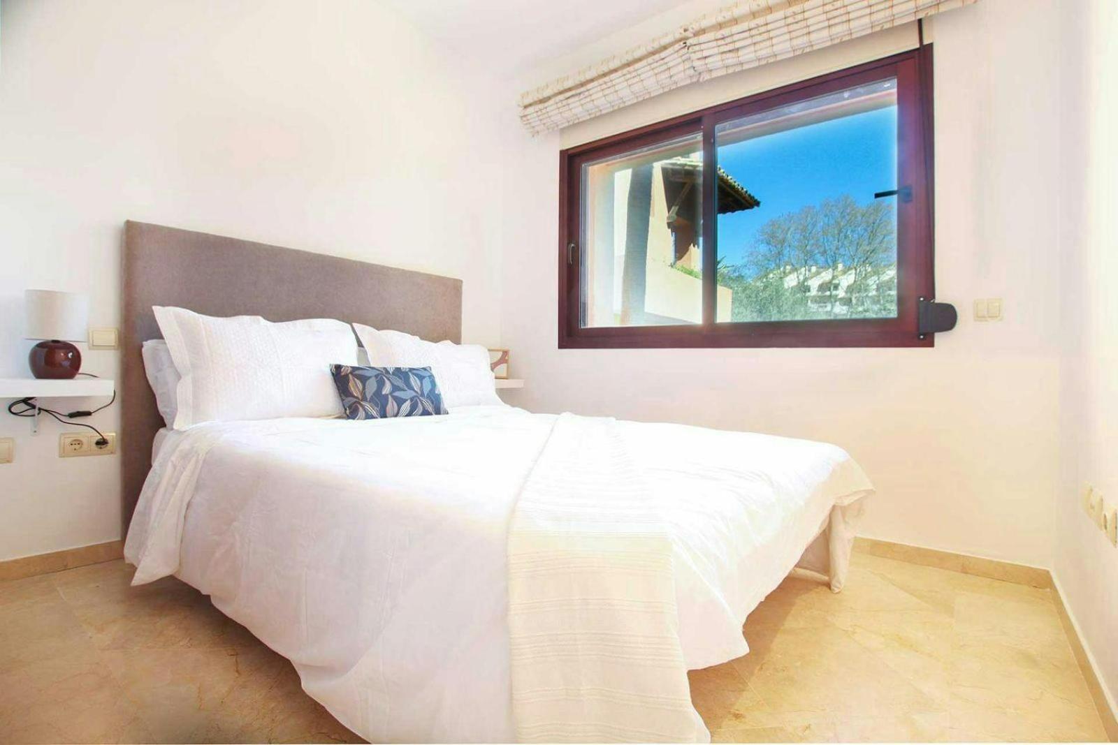 Piso 4 Hab. - Elviria Playa Apartamento Marbella